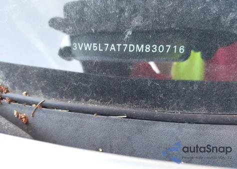 2013 Volkswagen Beetle 2.0L Tdi из США, поврежденный, VIN 3VW5L7AT7DM830716